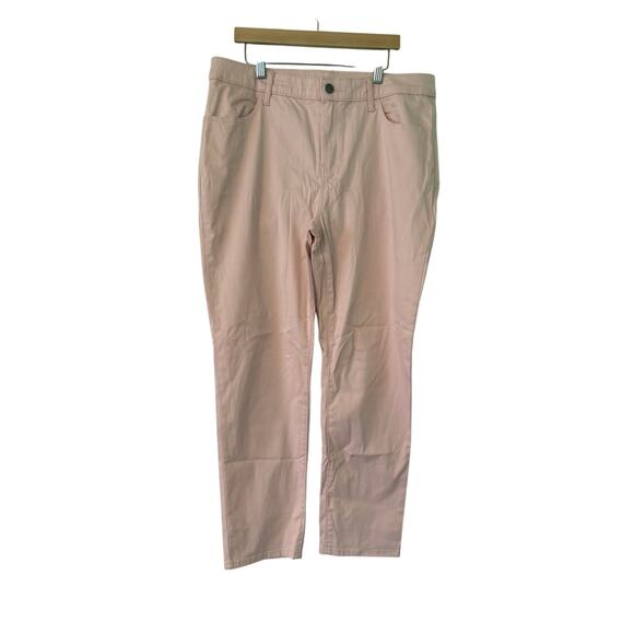 Chico's Women 1.5 Light Pink Girlfriend Slim Leg Ankle Pants (32x26) - Picture 1 of 4